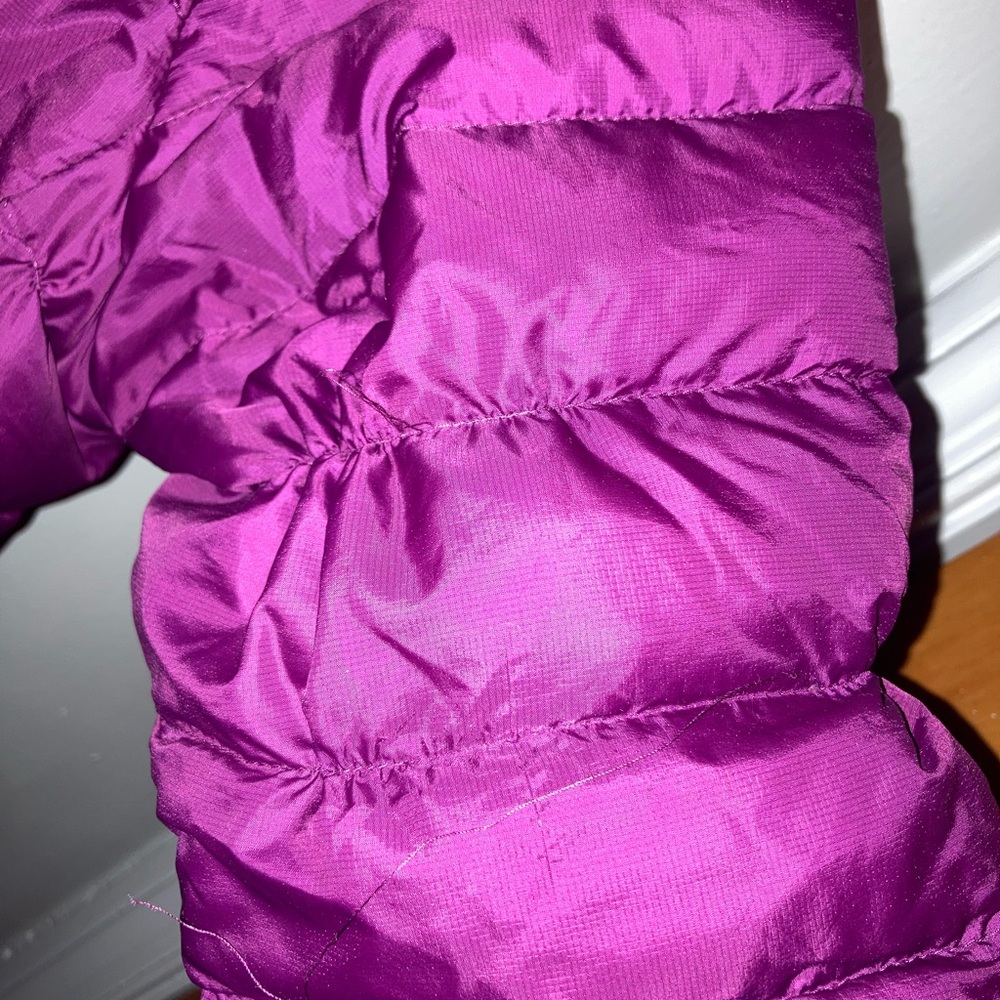Patagonia Children’s Purple Puffer Jacket - Picture 3 of 9